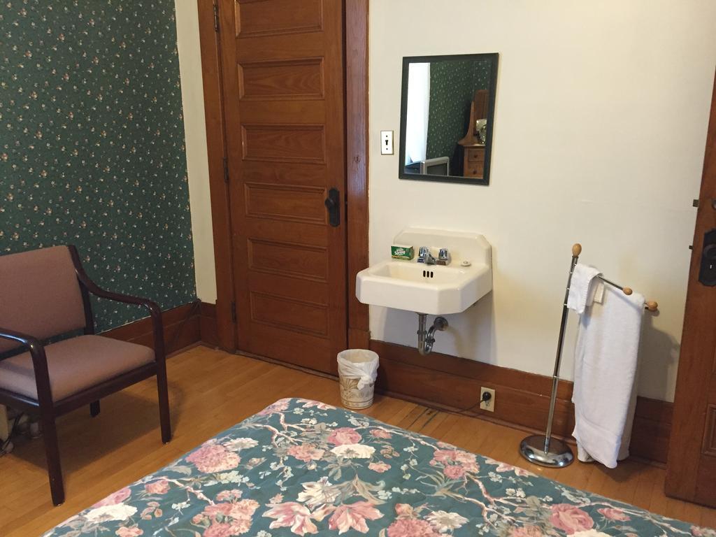 Le Petit Château Montebello B&B Quarto foto